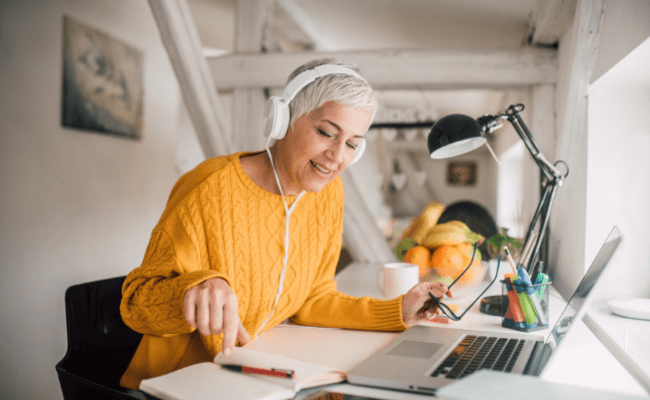 successful freelancer working comfortably using AI tools and enjoying productivity
